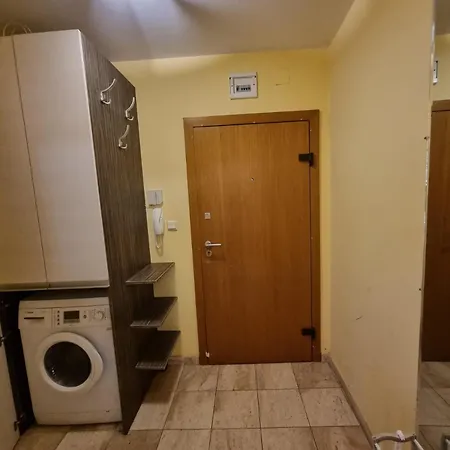 Hisar Apartment *
